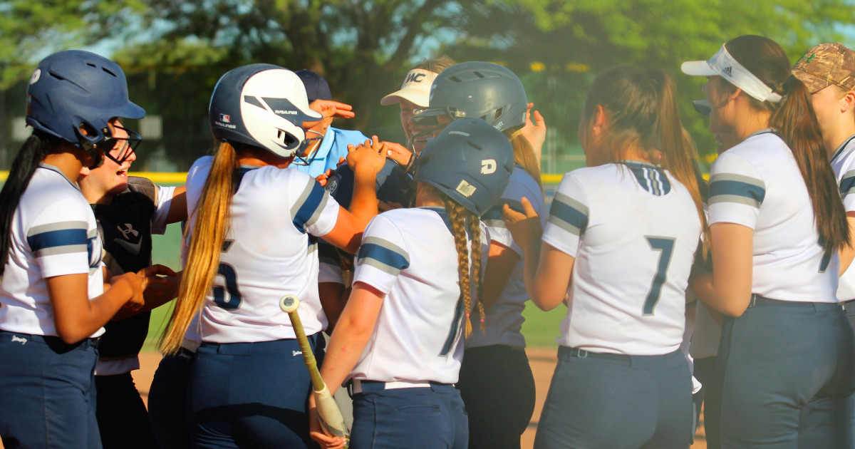 5A Softball: Willow Canyon survives with 11-10 win at Cienega | AZPreps365